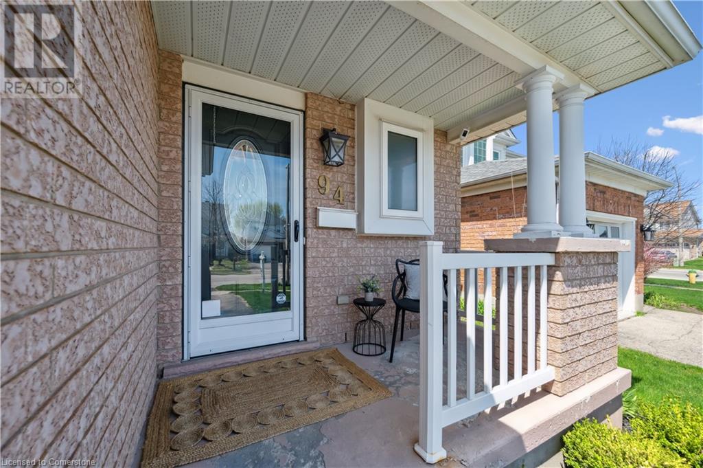 94 Starview Crescent, Guelph, Ontario  N1E 7A1 - Photo 5 - 40722593