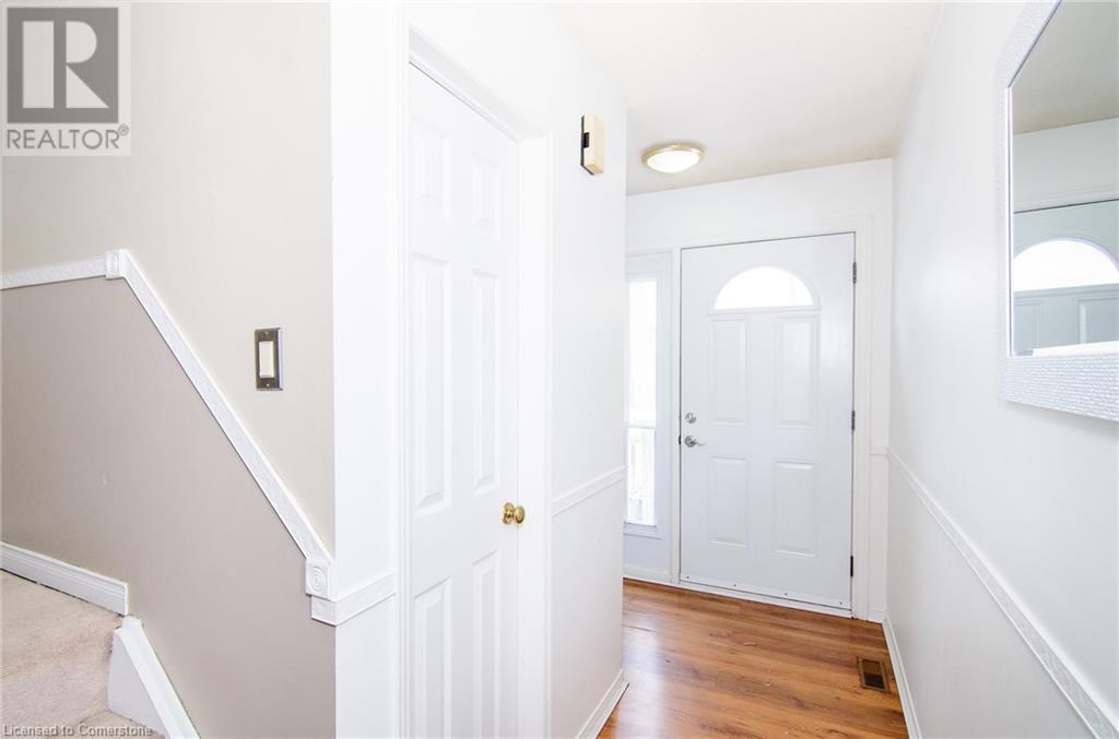 79 Braeheid Avenue Avenue Unit# 6, Hamilton, Ontario  L8B 0C6 - Photo 3 - 40714132