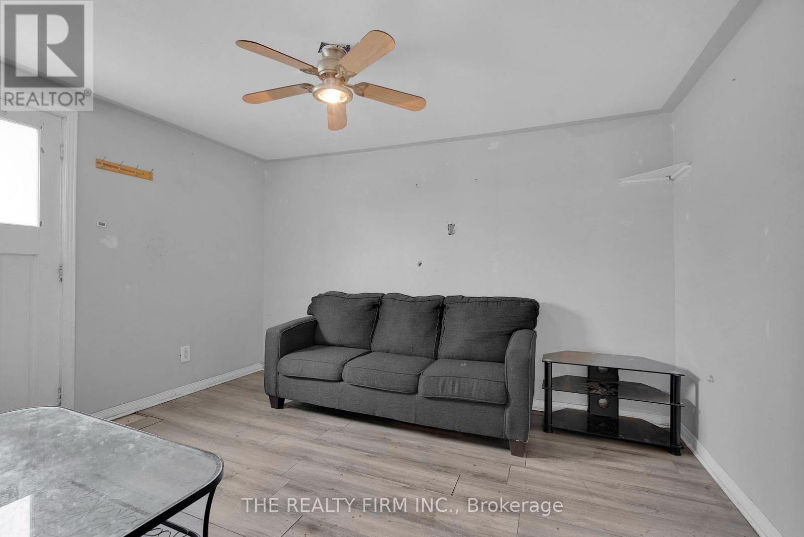 524 Simcoe Street, London East, Ontario N6B 1K4 - Photo 26 - X12114228