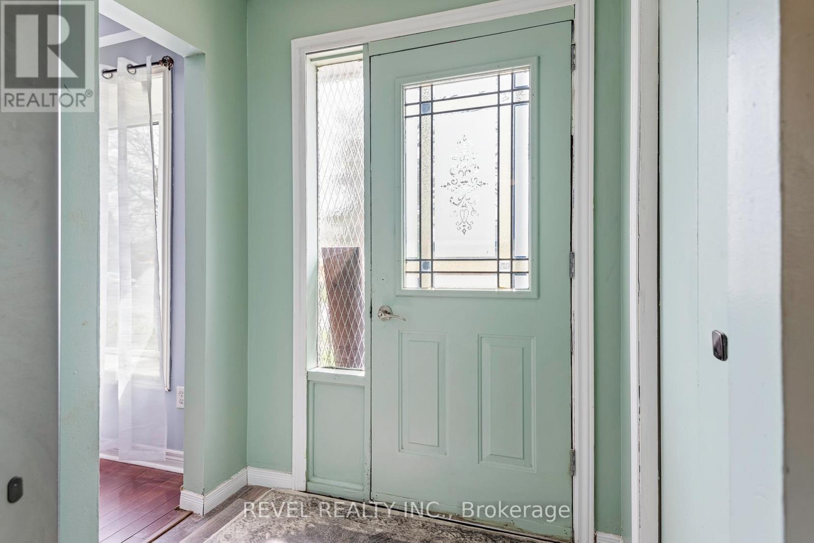Property at 35 EDELWILD DRIVE image 4