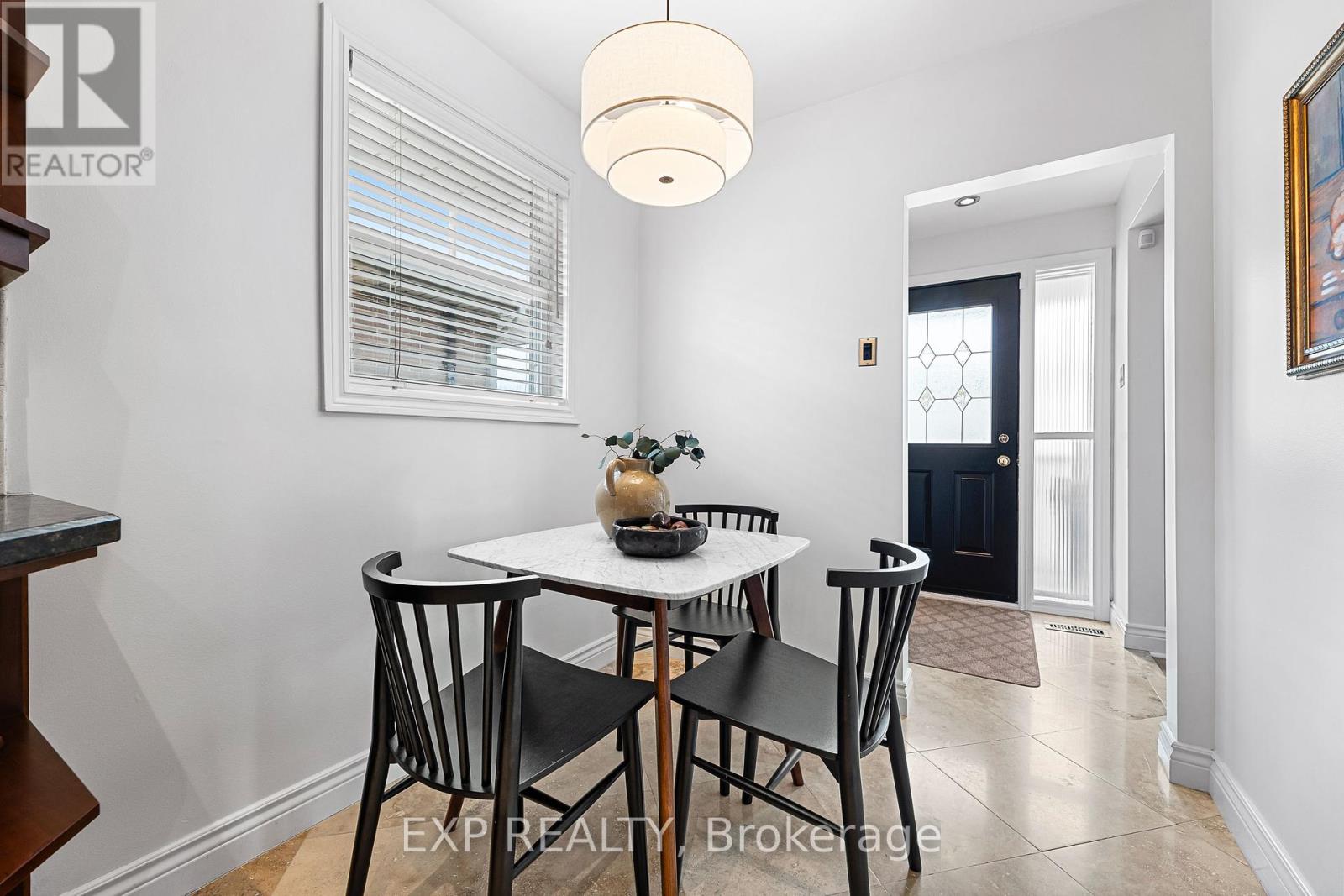 7 Northcrest Road, Toronto (Kingsview Village-The Westway), Ontario  M9R 1P5 - Photo 5 - W12114240
