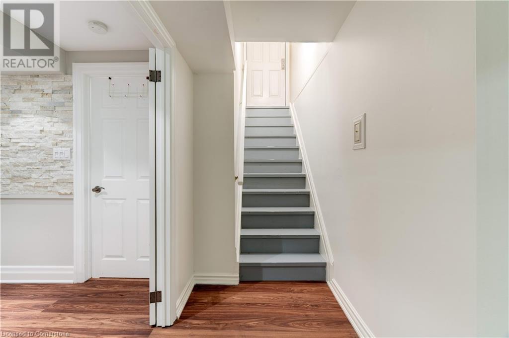 2046 Hadfield Court, Burlington, Ontario  L7M 3V4 - Photo 44 - 40720805