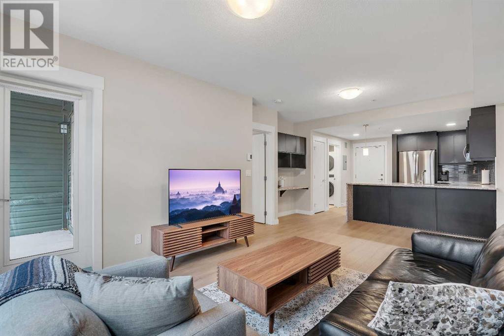 Property at 121, 45 Aspenmont Heights SW image 3
