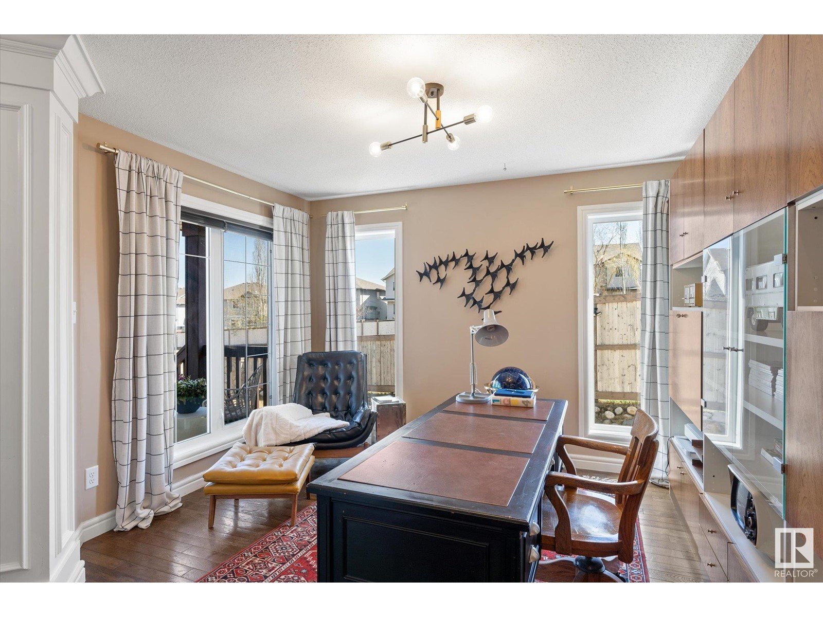 Property at 603 SUNCREST WY image 3