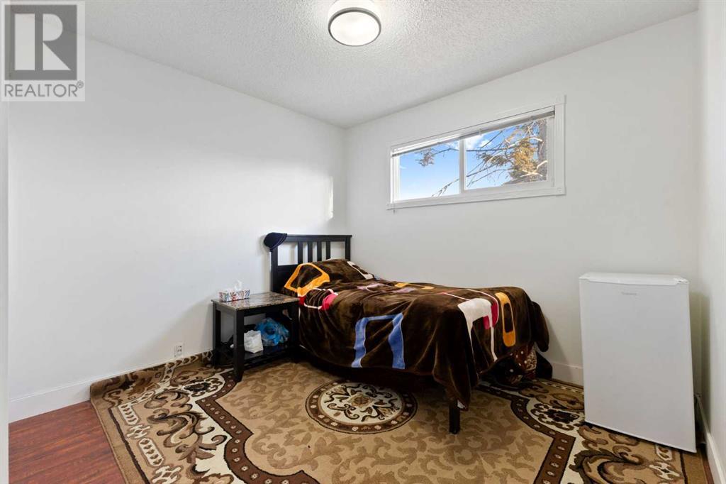 127 Fallswater Road Ne, Calgary, Alberta  T3J 1B2 - Photo 13 - A2198196