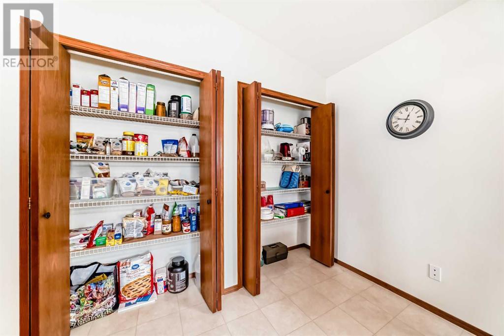 1119 Milt Ford Lane Nw, Carstairs, Alberta  T0M 0N0 - Photo 12 - A2215679