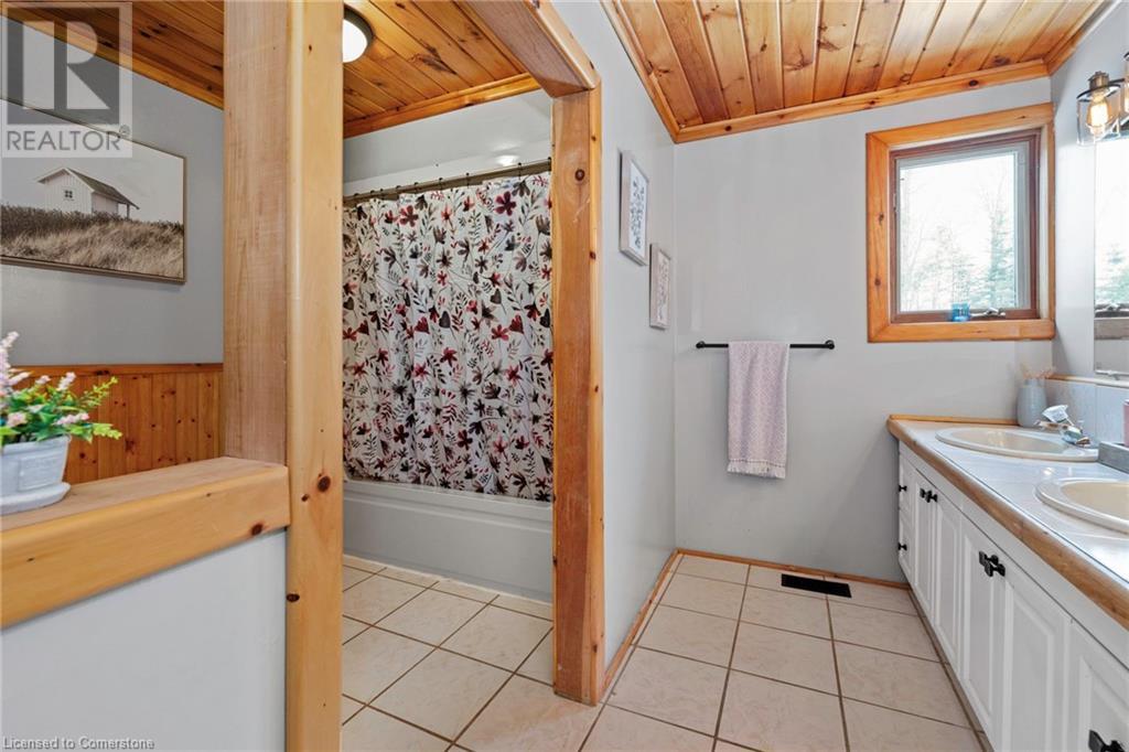 239 Old Government Road, Emsdale, Ontario P0A 1J0 - Photo 28 - 40720988