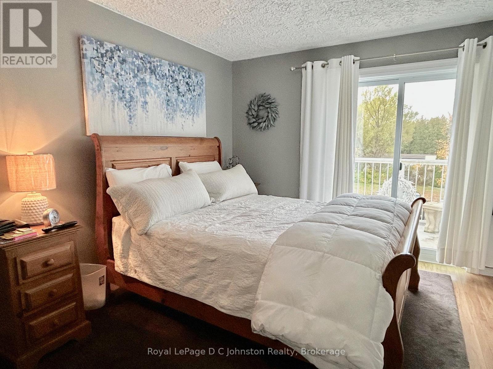 307 - 229 Adelaide Street, Saugeen Shores, Ontario  N0H 2L0 - Photo 11 - X12111130
