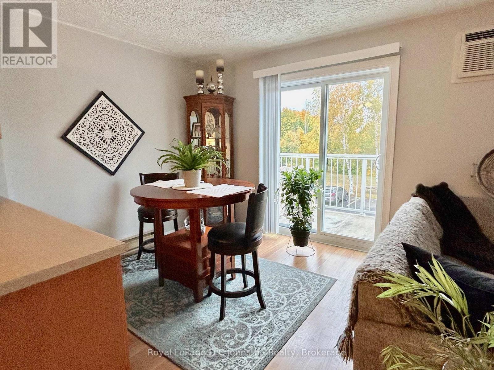307 - 229 Adelaide Street, Saugeen Shores, Ontario  N0H 2L0 - Photo 7 - X12111130