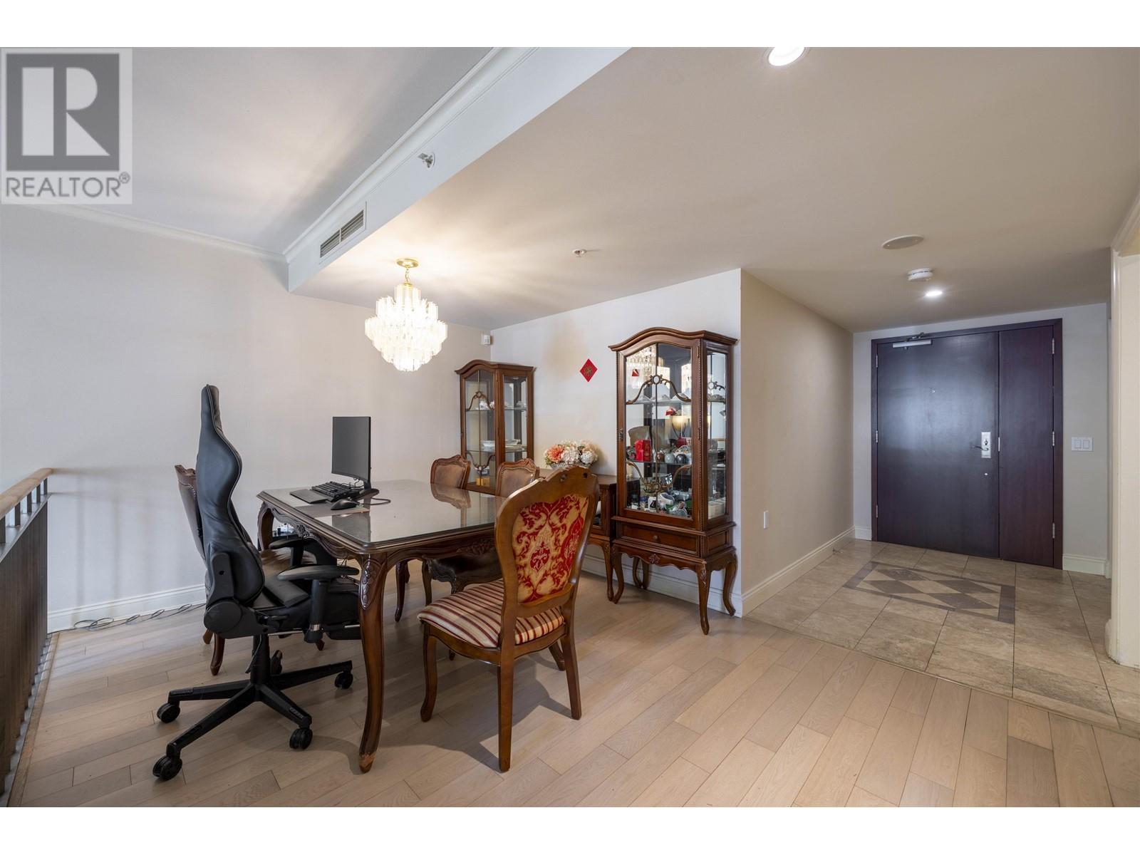 205 638 W 45th Avenue, Vancouver, British Columbia  V5Z 4R8 - Photo 1 - R2996523