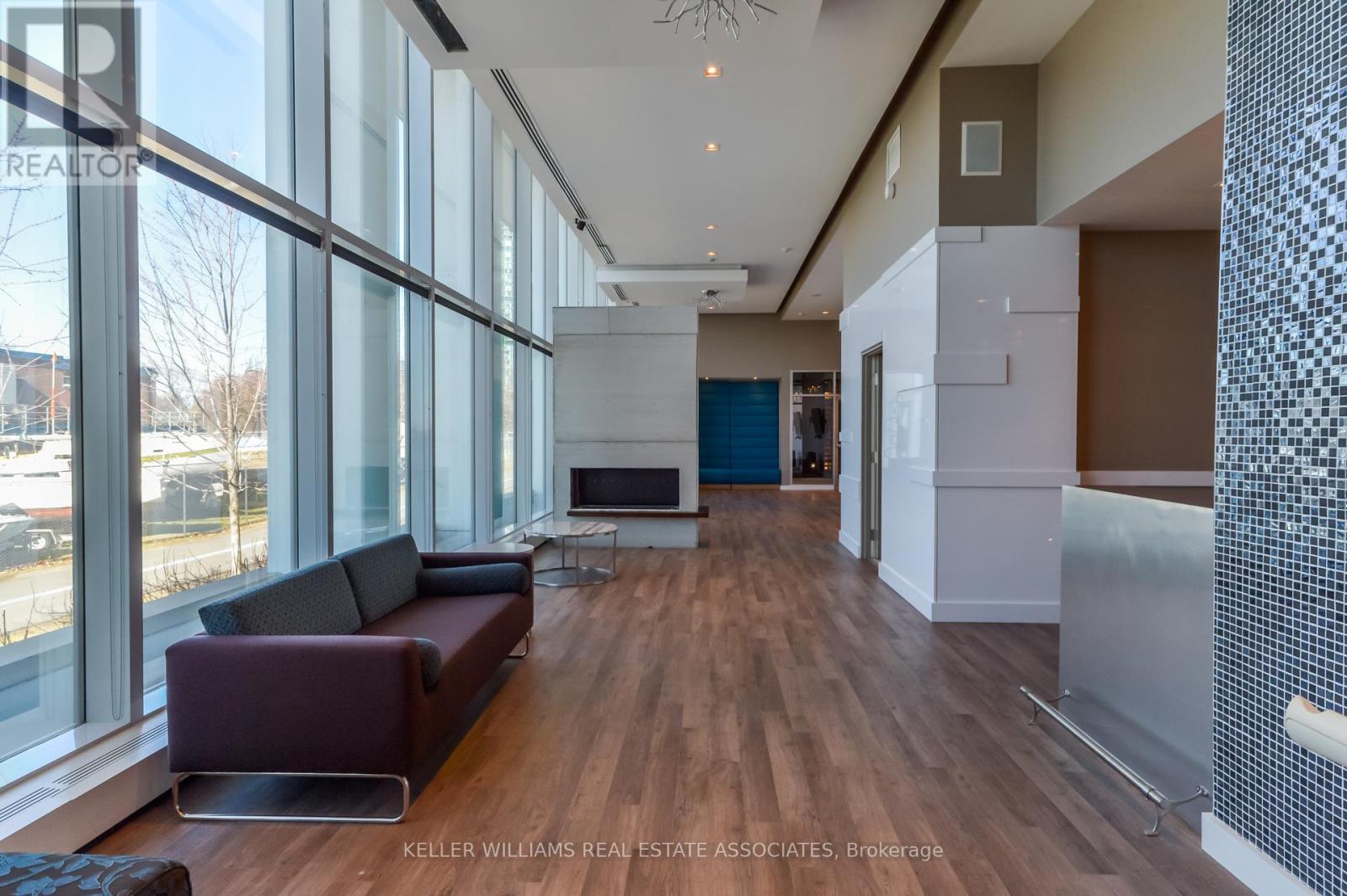 1002 - 90 Stadium Road, Toronto, Ontario  M5V 3W5 - Photo 47 - C12111423
