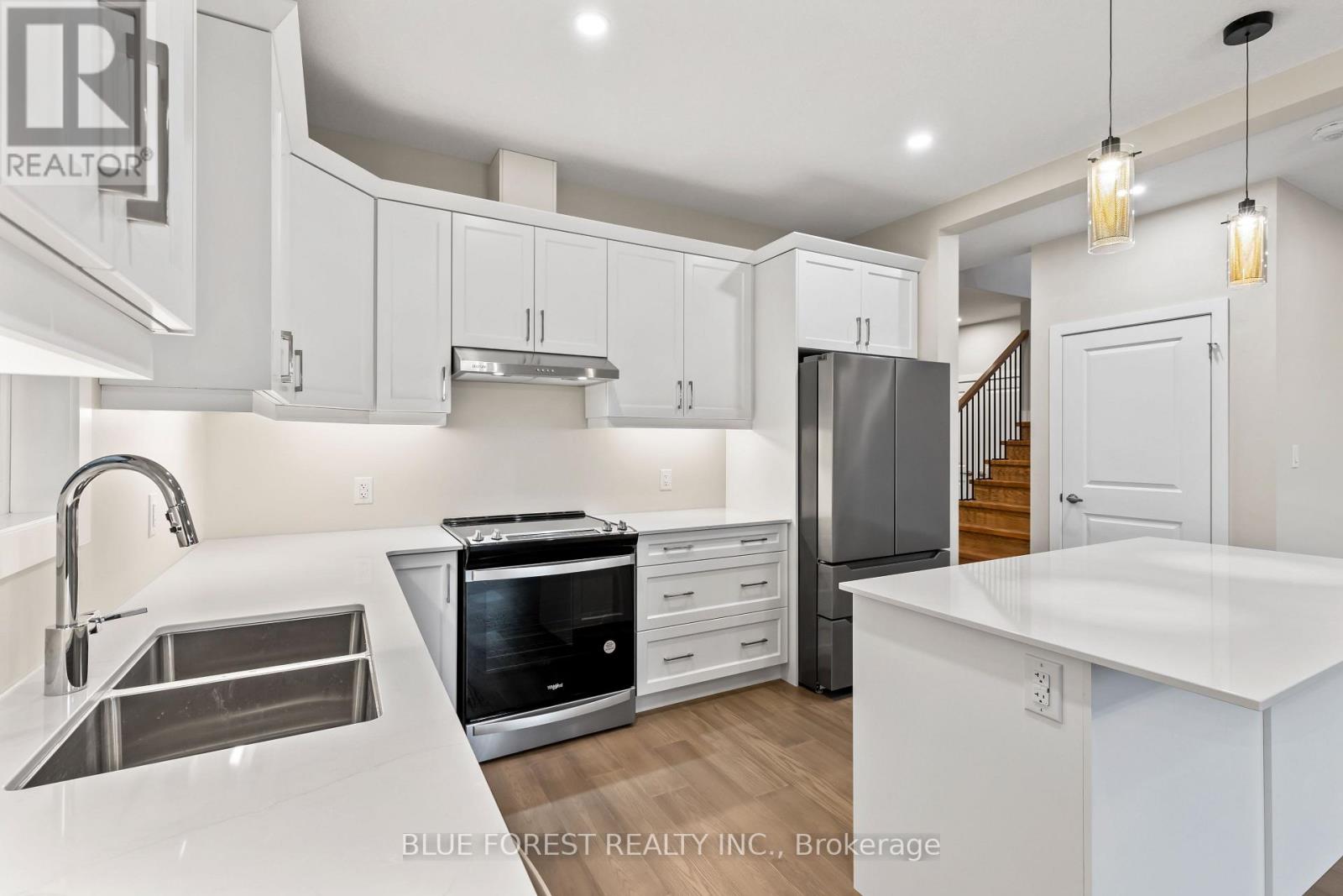 Lot 16 Ayrshire Avenue, London South (South V), Ontario  N6P 0J5 - Photo 4 - X12112106