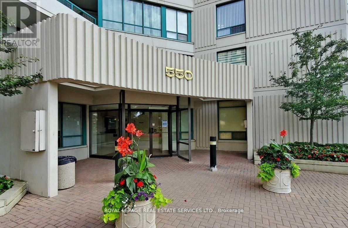 Property at 510 - 550 WEBB DRIVE image 2