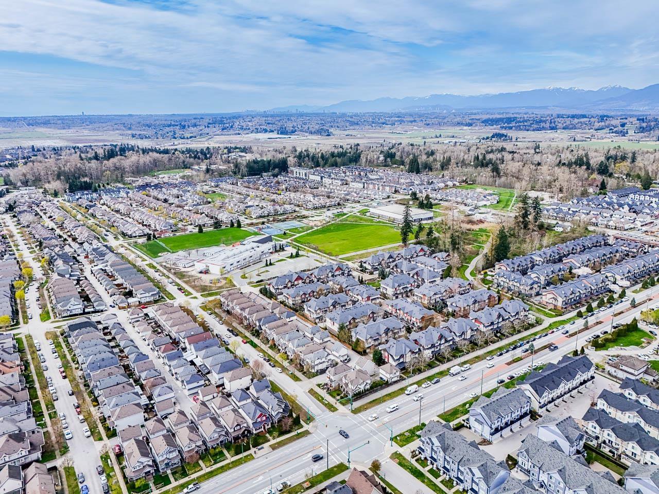 19159 70 Avenue, Surrey, British Columbia  V4N 0A6 - Photo 39 - R2996474