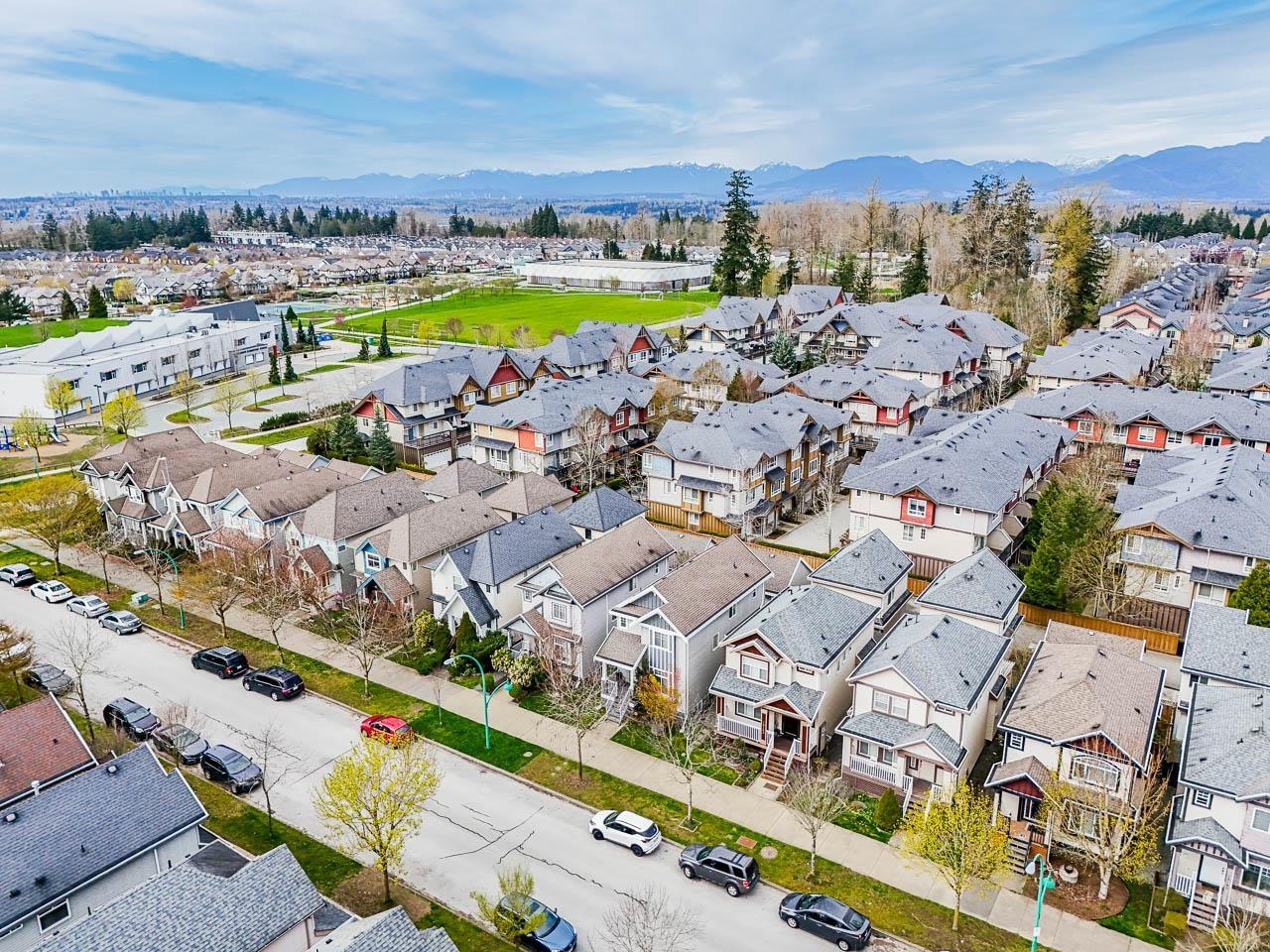 19159 70 Avenue, Surrey, British Columbia  V4N 0A6 - Photo 34 - R2996474