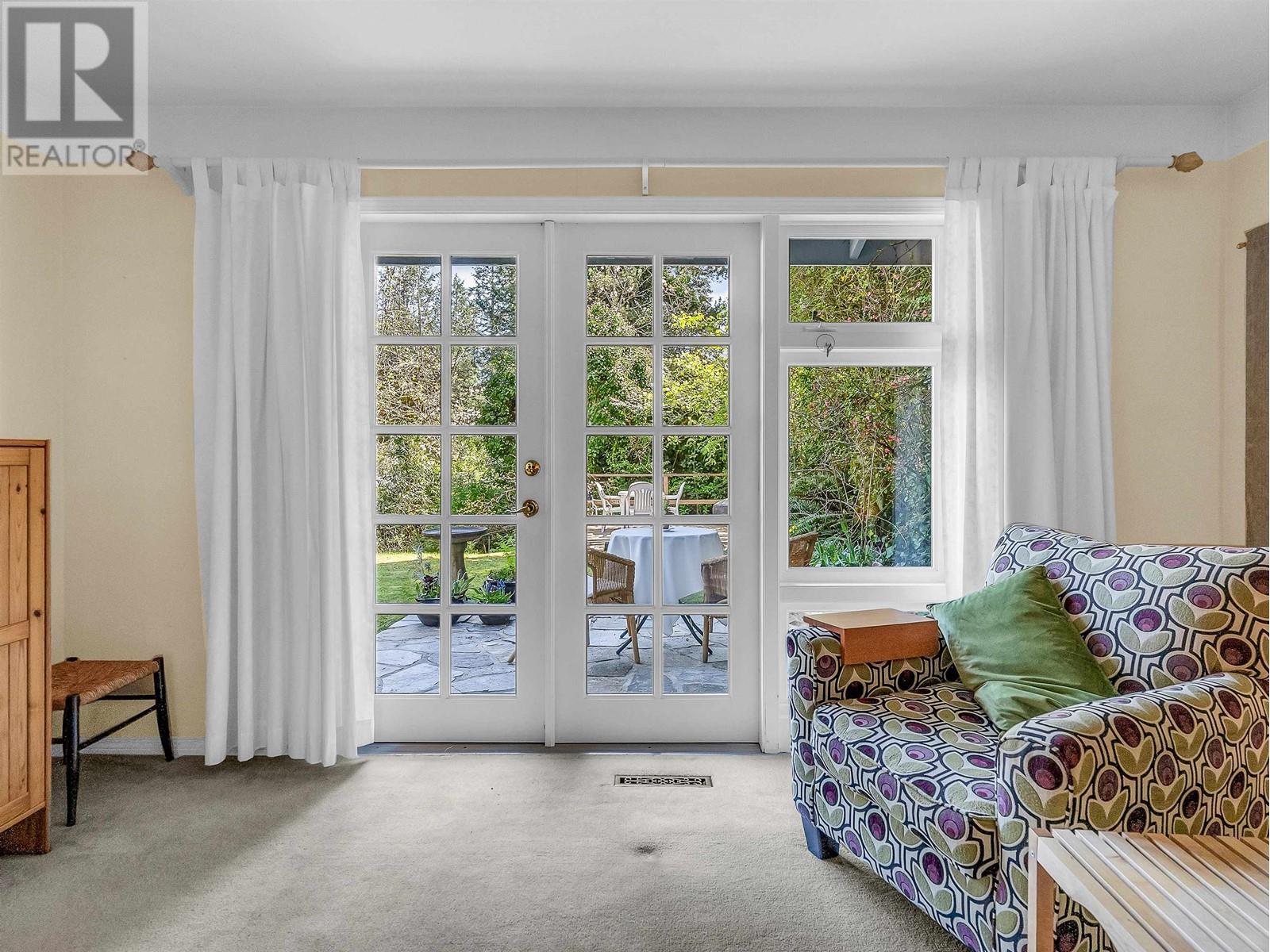 72 Glengarry Crescent, West Vancouver, British Columbia  V7S 1B5 - Photo 8 - R2996188