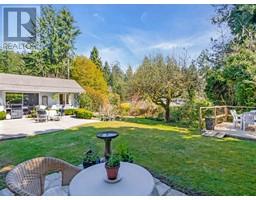 72 GLENGARRY CRESCENT, West Vancouver property photo listing R2996188 for sale