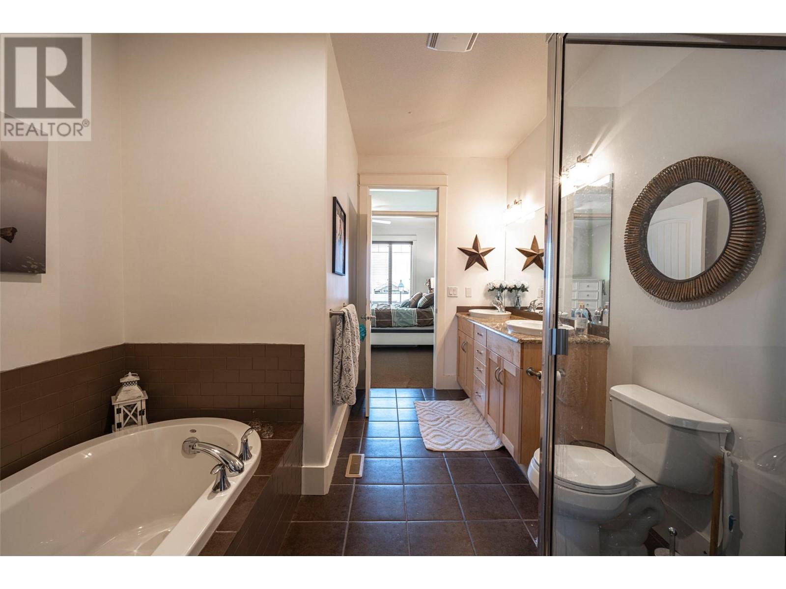 5920 Heritage Drive Unit# 21, Vernon, British Columbia  V1H 1Z6 - Photo 28 - 10340101