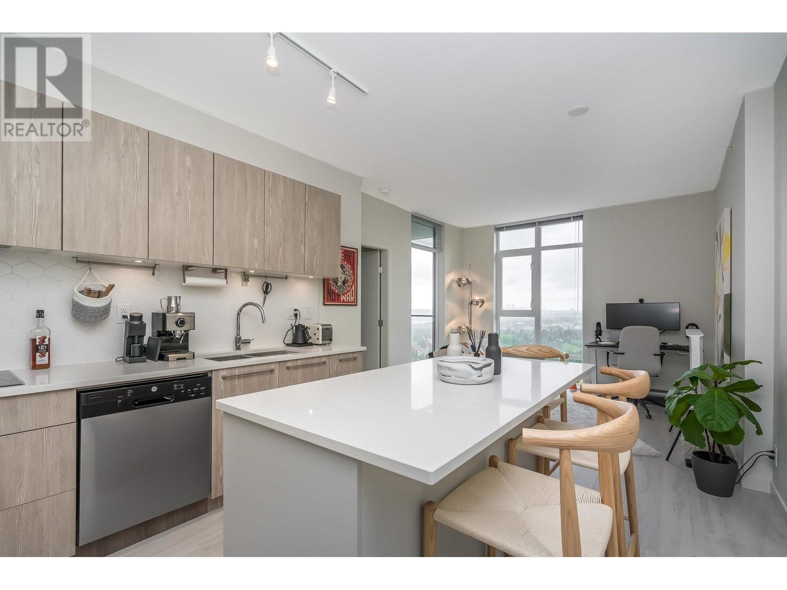 1303 691 North Road, Coquitlam, British Columbia  V3J 0H9 - Photo 12 - R2996646