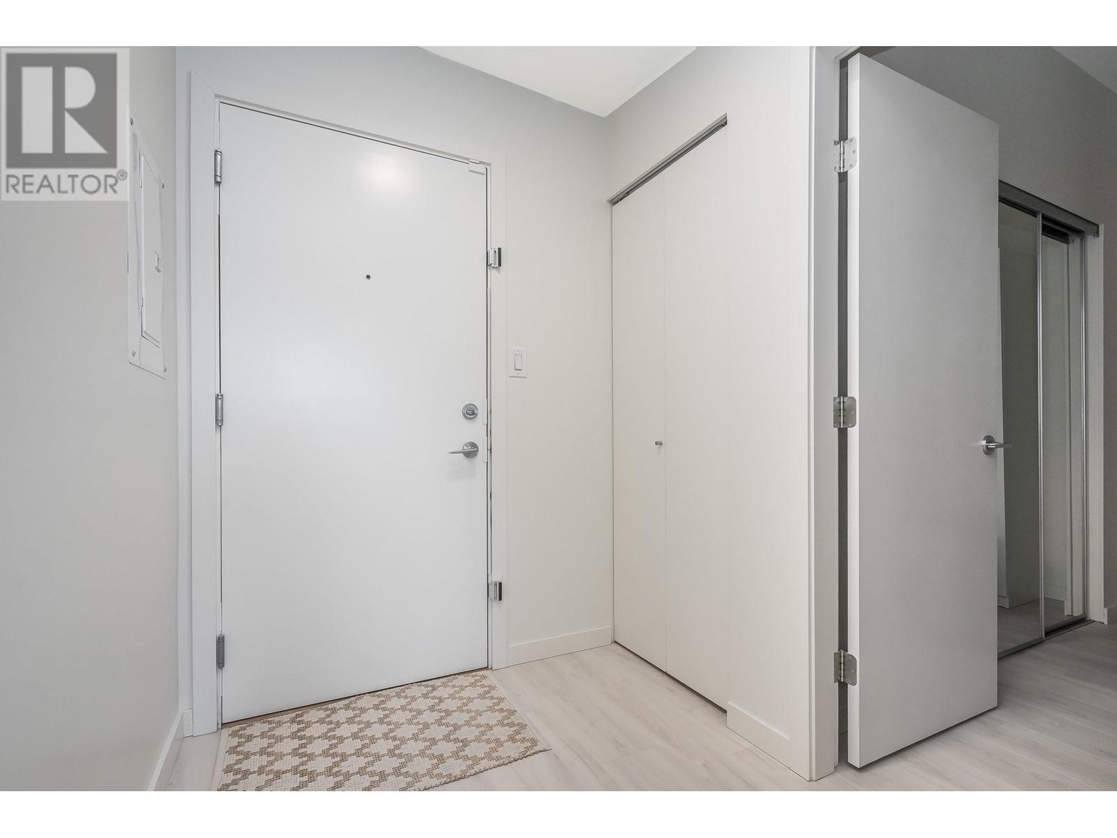 1303 691 North Road, Coquitlam, British Columbia  V3J 0H9 - Photo 6 - R2996646