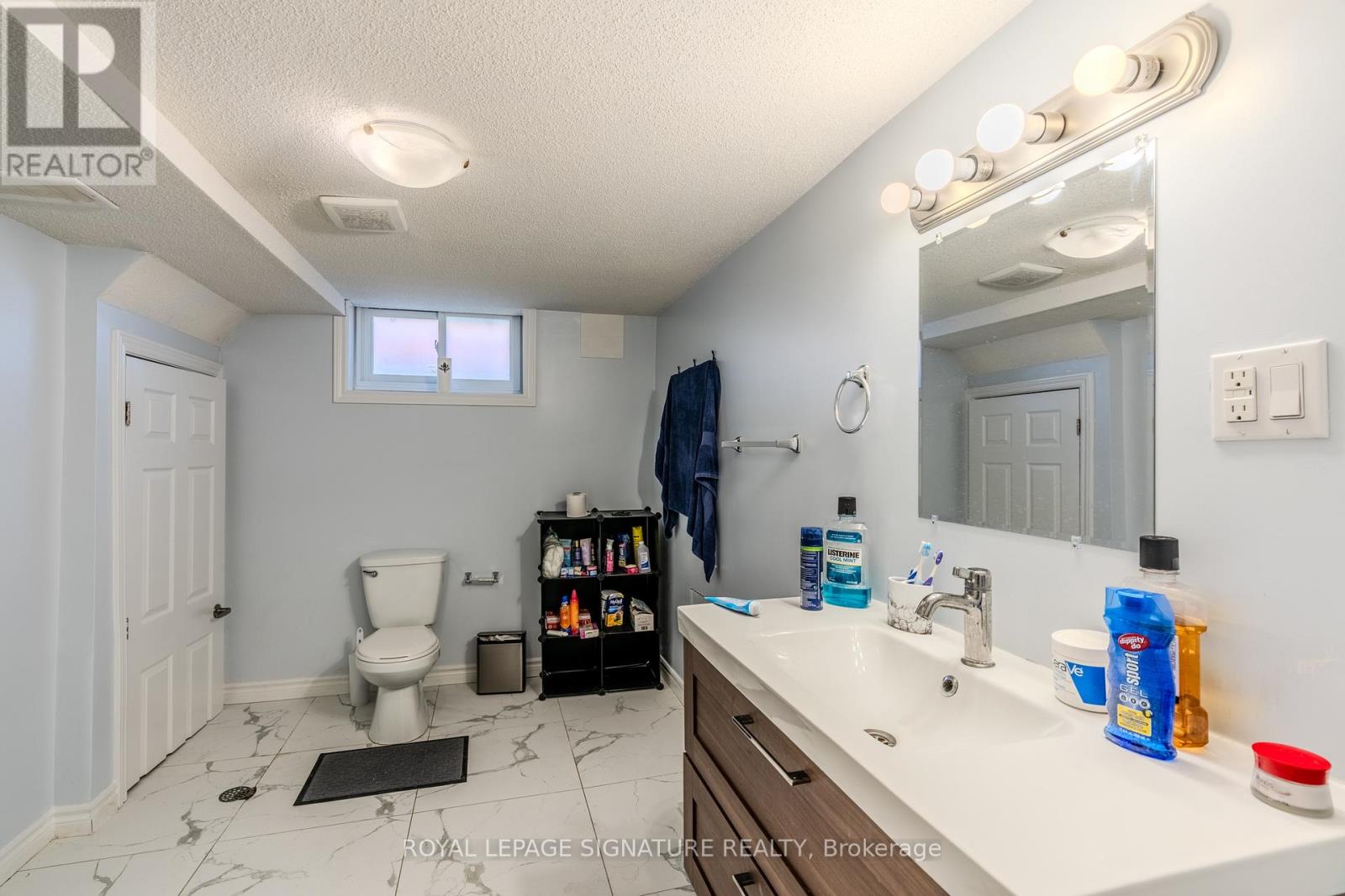 16 Toby Crescent, Hamilton, Ontario  L8T 2N6 - Photo 24 - X12113974