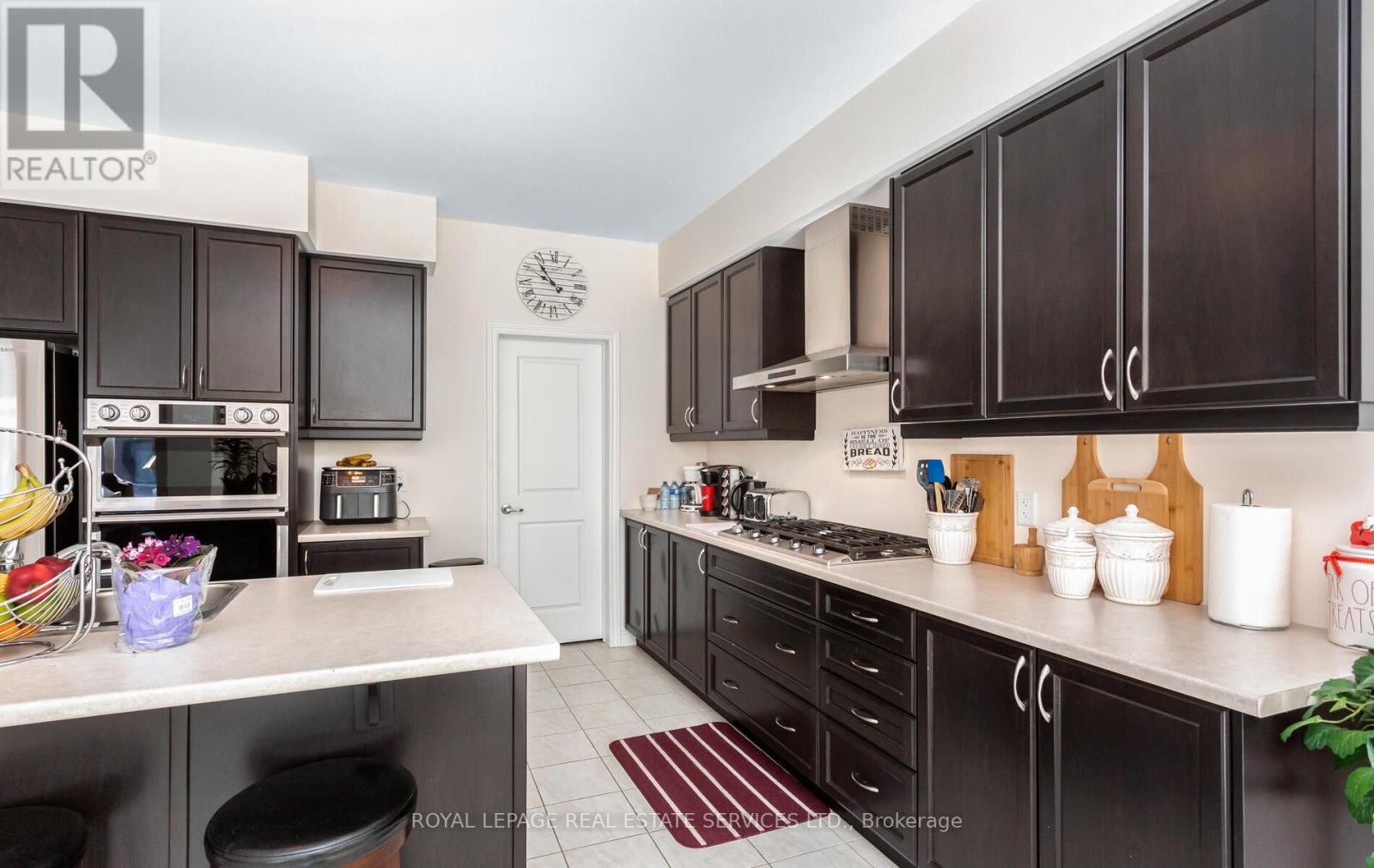 25 Jenner Drive, Brant, Ontario  N3L 0B5 - Photo 19 - X12099198