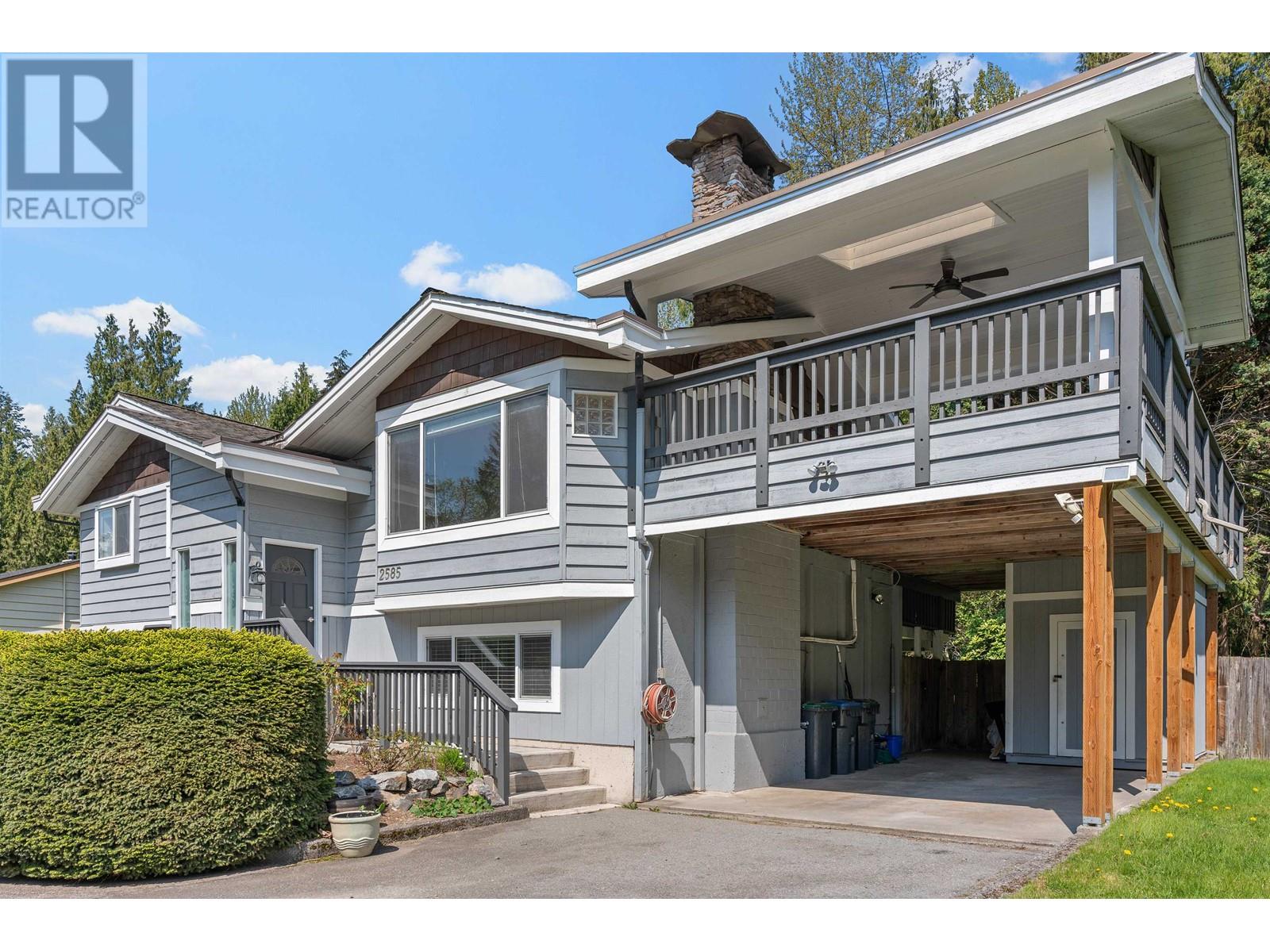 2585 THE BOULEVARD, squamish, British Columbia