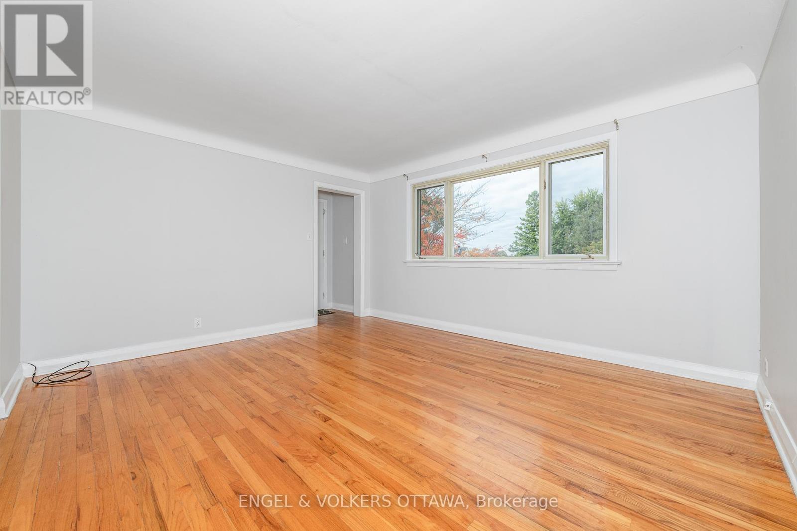 3 - 1112 Richard Avenue, Ottawa, Ontario  K1H 8C6 - Photo 11 - X12114179
