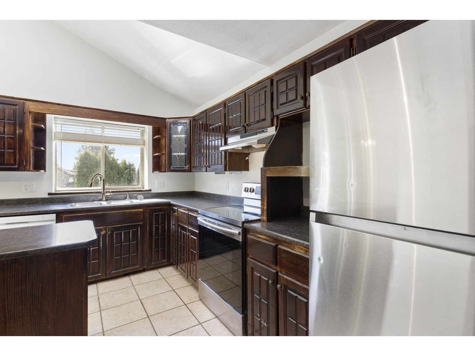 33480 Blueberry Drive, Mission, British Columbia  V2V 6E7 - Photo 16 - R2995551