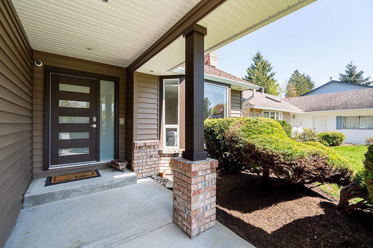 15657 93 Avenue, Surrey, British Columbia  V4N 3B2 - Photo 4 - R2996151