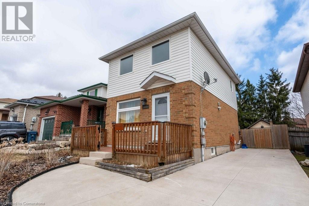 71 Watt Street, Guelph, Ontario  N1E 6W6 - Photo 2 - 40723424
