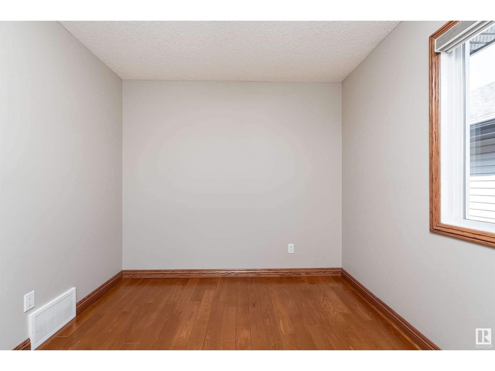 2183 Haddow Dr Nw, Edmonton, Alberta  T6R 3M6 - Photo 33 - E4433498