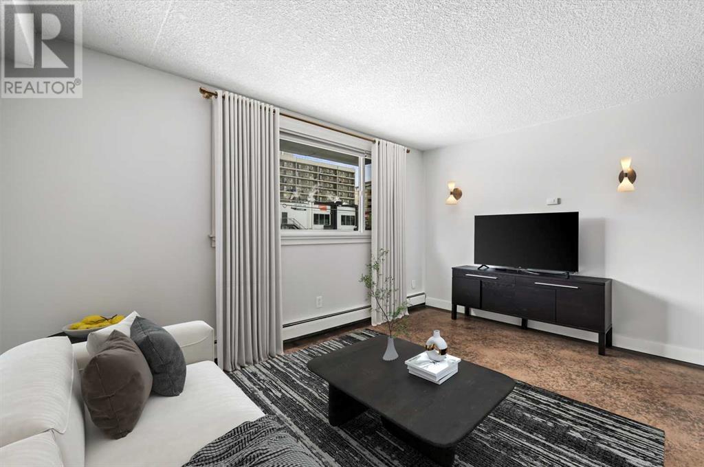 Property at 203, 315 9A Street NW image 2