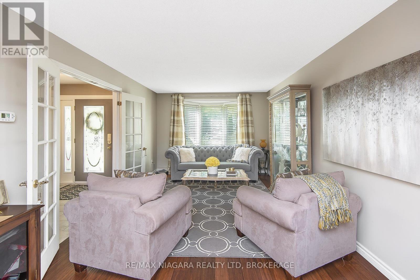 38 Banburry Crescent, Grimsby (Grimsby Beach), Ontario  L3M 4N8 - Photo 24 - X12114307
