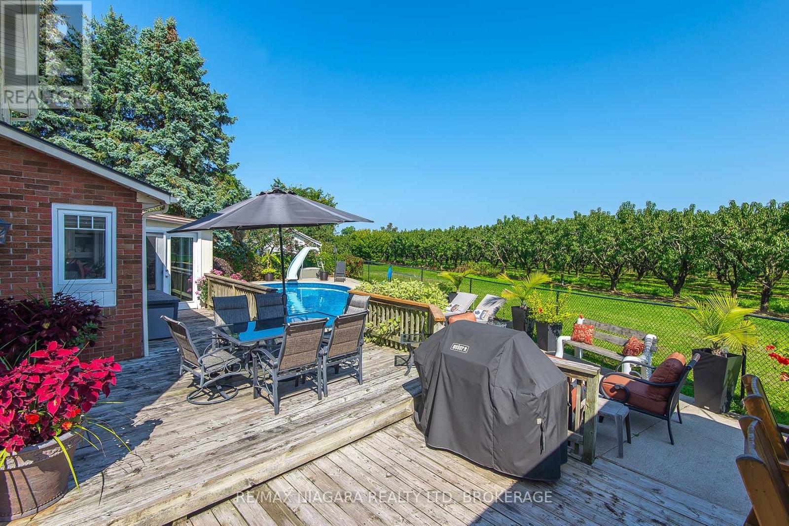38 Banburry Crescent, Grimsby (Grimsby Beach), Ontario  L3M 4N8 - Photo 9 - X12114307