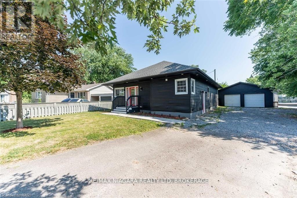 25 MEADOWVALE DRIVE, St. Catharines, Ontario