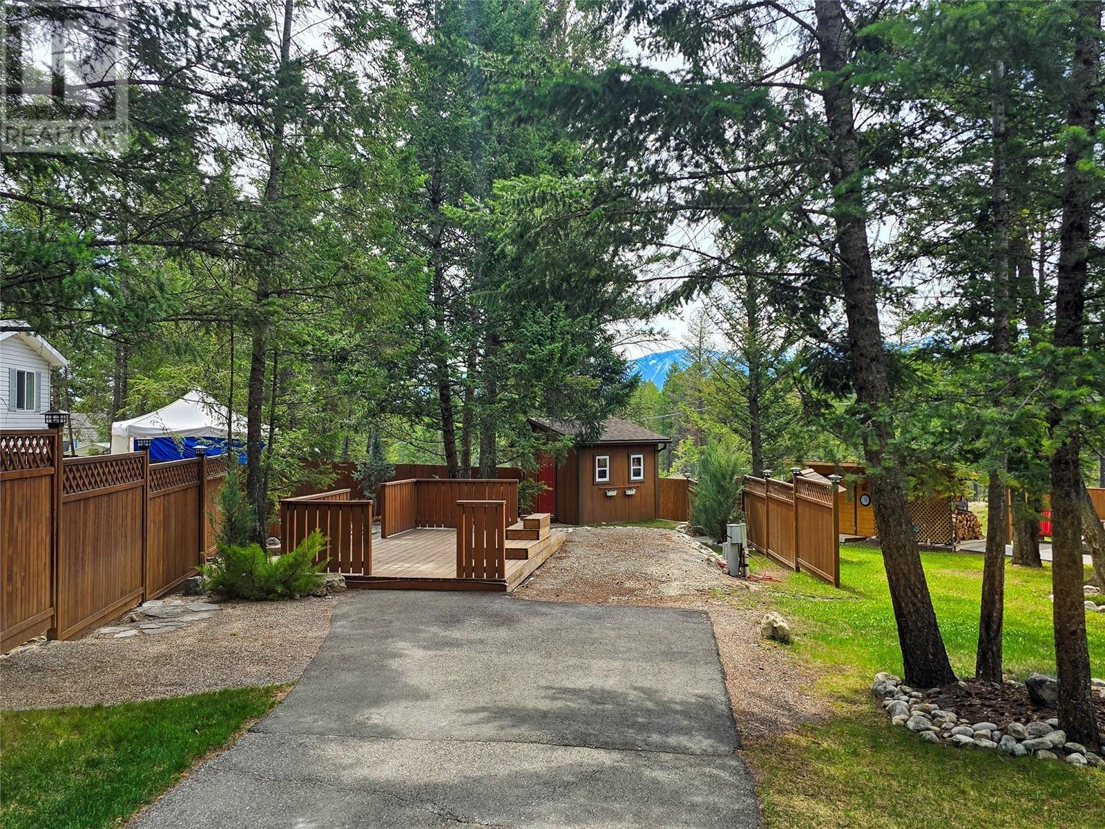 8523 Eacrett Road Lot# 9, Radium Hot Springs, British Columbia