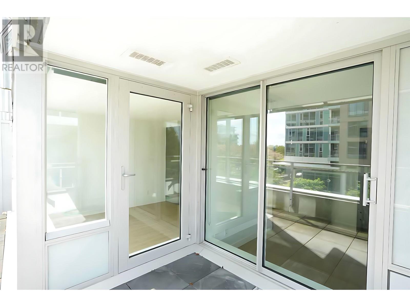 Listing Picture 14 of 32 : 605 3233 KETCHESON ROAD, Richmond / 烈治文 - 魯藝地產 Yvonne Lu Group - MLS Medallion Club Member