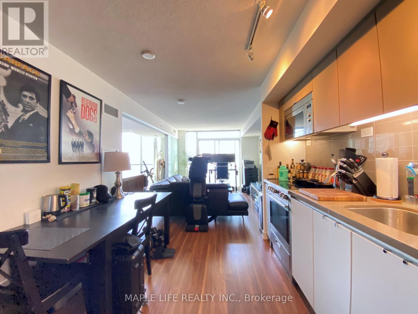 1111 - 85 Queens Wharf Road, Toronto, Ontario  M5V 0J9 - Photo 14 - C12114328