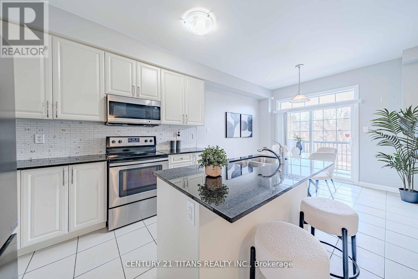 506 ROSSLAND ROAD W, Ajax, Ontario