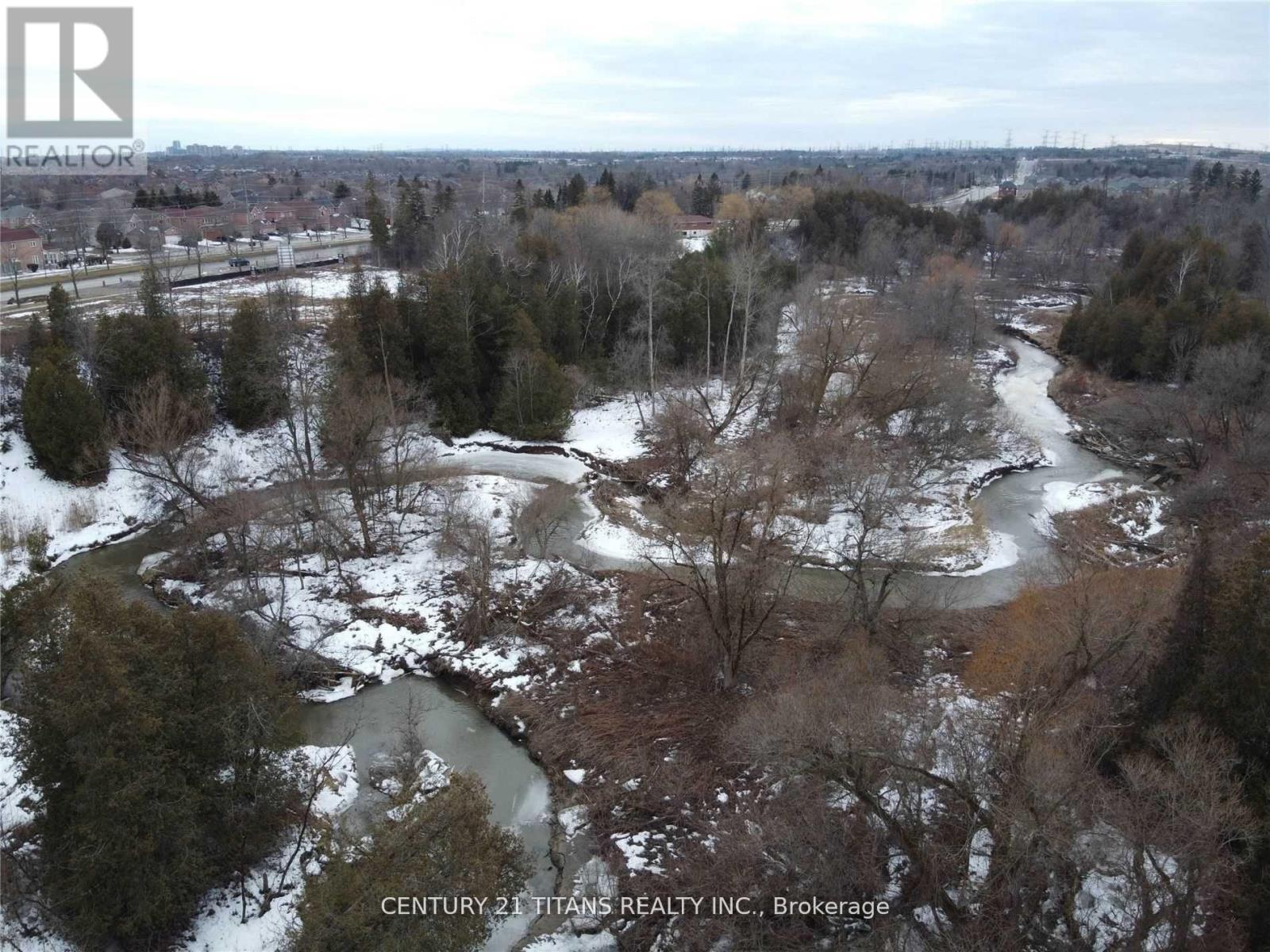 Property at 506 ROSSLAND ROAD W image 5