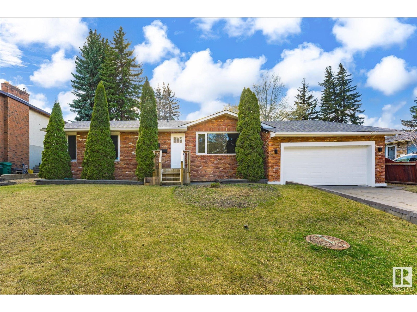 17 Spruce Cr, St. Albert, Alberta  T8N 0H4 - Photo 2 - E4433518