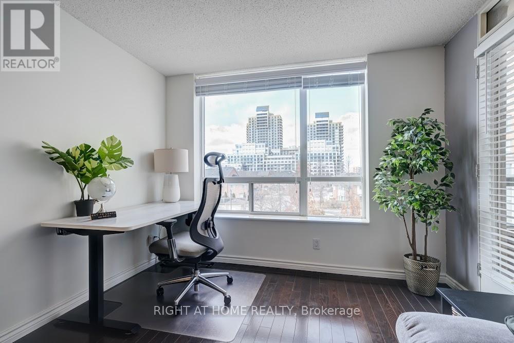 304 - 19 Northern Heights Drive, Richmond Hill, Ontario  L4B 4M4 - Photo 7 - N12113608