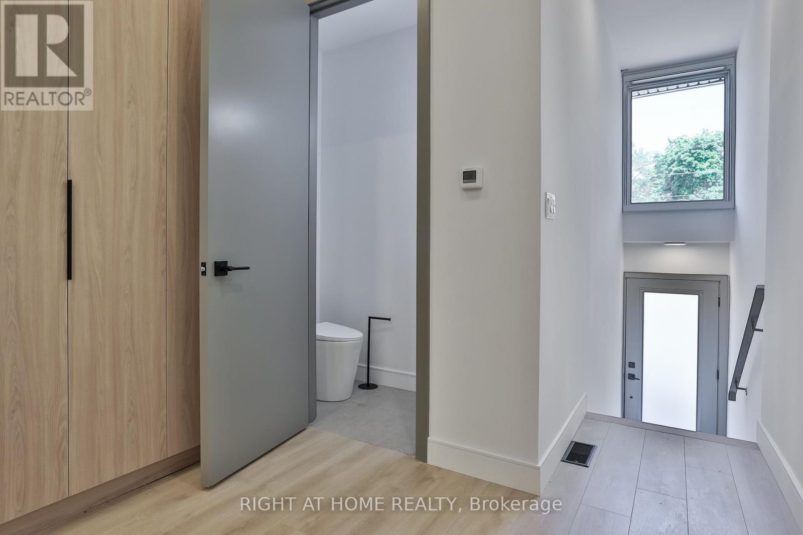 Unit 1 - 1169 Davenport Road, Toronto, Ontario  M6H 2G6 - Photo 6 - C12114338