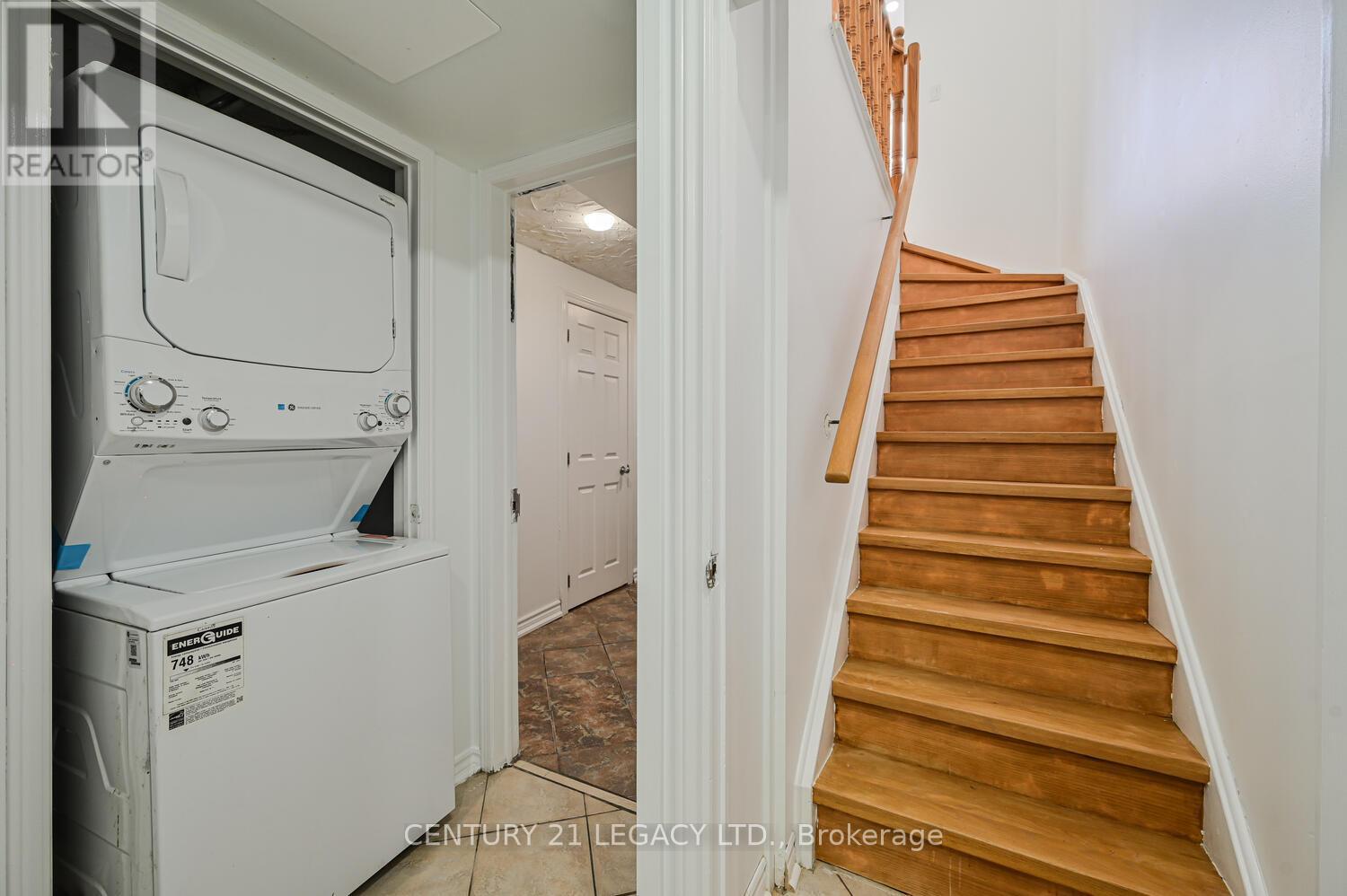 176 Spadina Road, Brampton, Ontario  L6X 4X6 - Photo 11 - W12114335