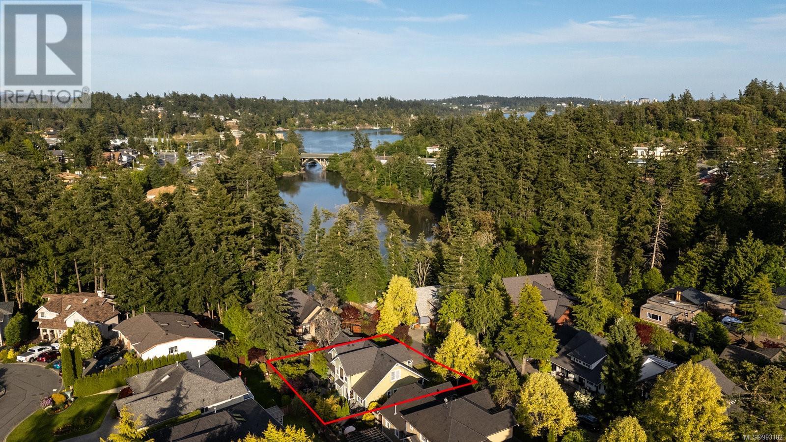 Property at 106 Mills Cove image 2
