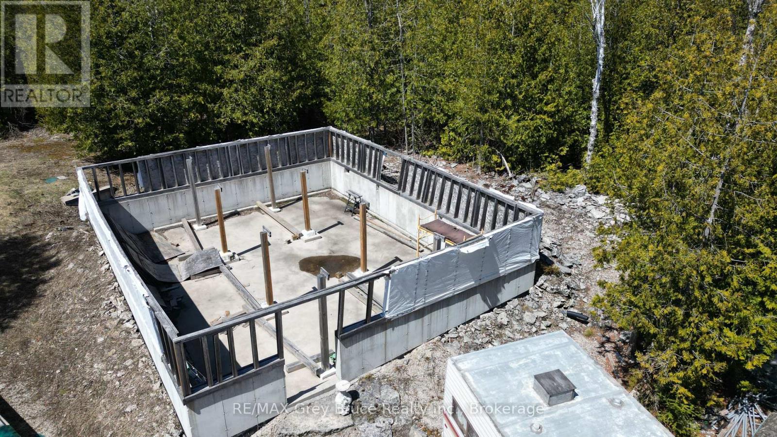 751 East Road, Northern Bruce Peninsula, Ontario  N0H 1Z0 - Photo 14 - X11940845