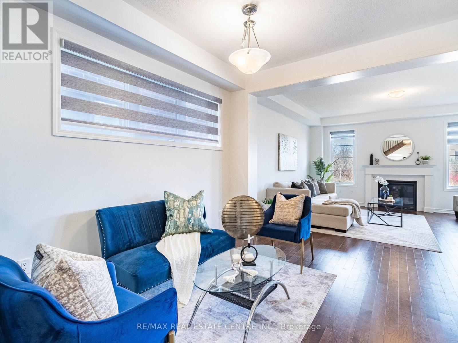 1577 Scarlett Trail, Pickering, Ontario  L0H 1J0 - Photo 4 - E12105567