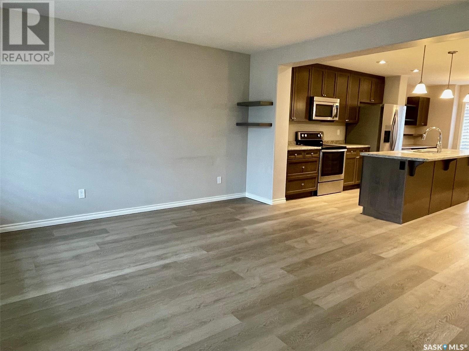 Property at 618 Kolynchuk COURT image 4