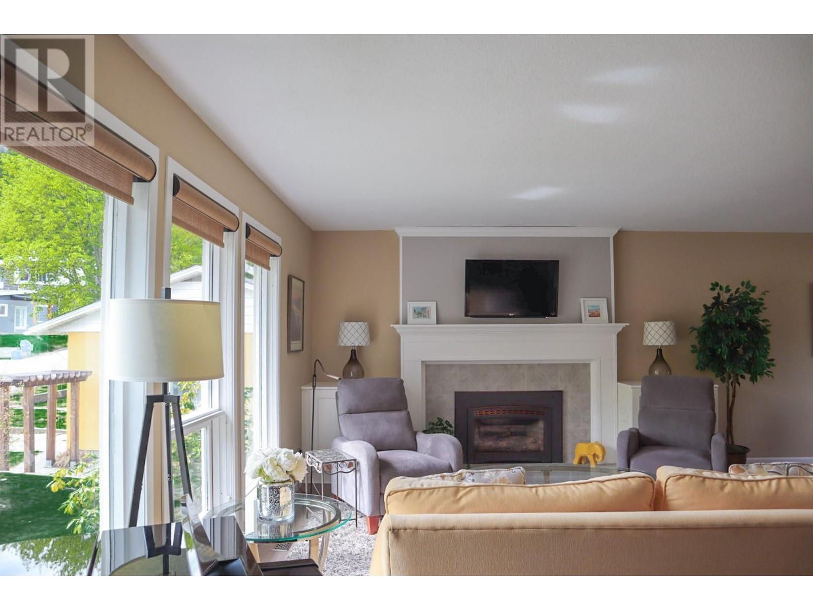 836 Burns Avenue, Warfield, BC V1R2G1